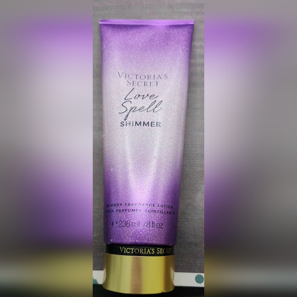 Victoria's Secret Love Spell Shimmer